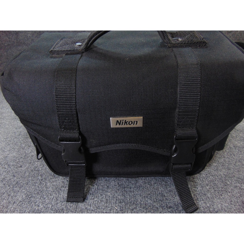 Nikon Camera Bag Mens Black Solid Shoulder Strap Padded DSLR Gadget Case Utility - Picture 2 of 12